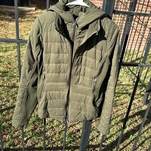 Lululemon Insulated Running jacket, M